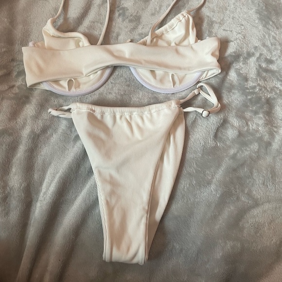 White SHEIN bathing suit - Picture 3 of 3